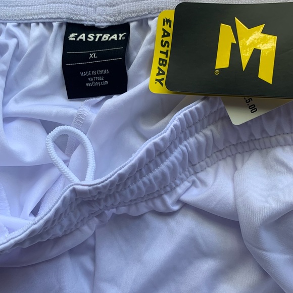 Basketball shorts, running shorts, new with tags - Picture 3 of 7